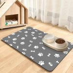 Dolic tapis de nourriture pour animaux - Light Grey-Multiple Paws 44.5 x 71 cm
